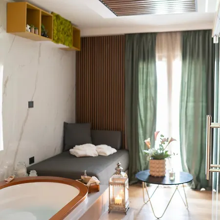 Me Apartment *