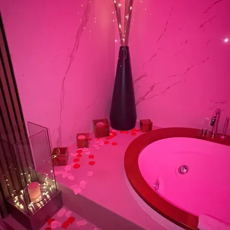 Me Apartment *